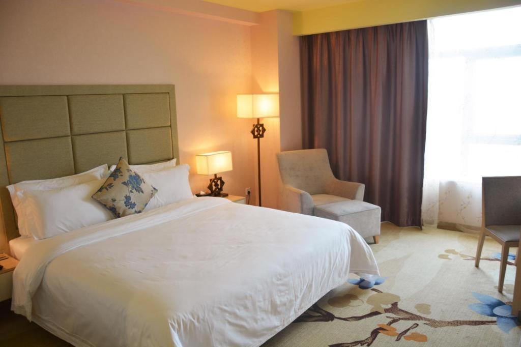 Boke Boutique Hotel Shenzhen Longgang Exteriör bild